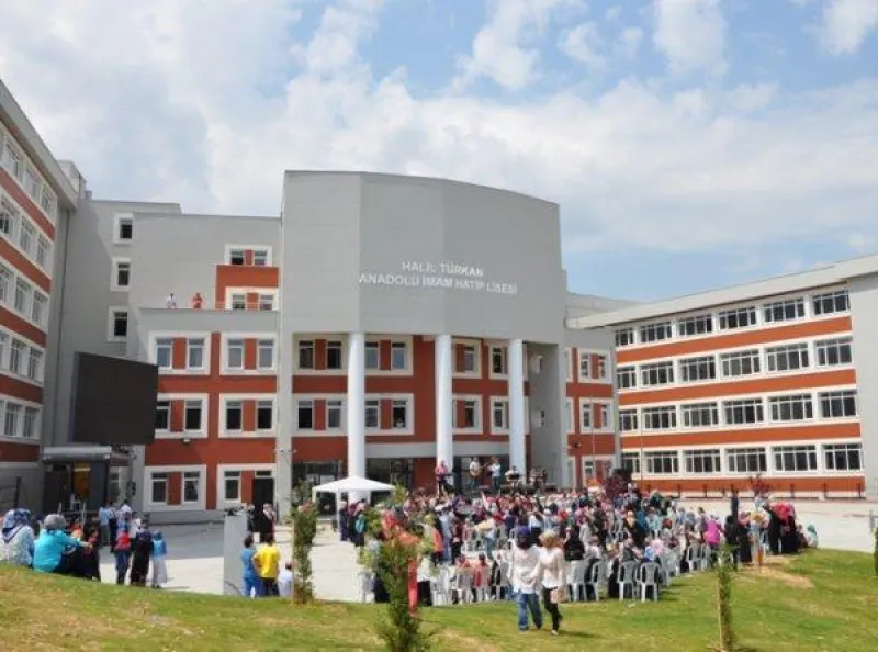 İstanbul Halil Türkkan İmam Hatip Ortaokulu - İstanbul Ortaokulları