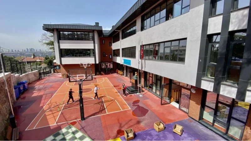 İstanbul Lütfi Erçin Ortaokulu - İstanbul Ortaokulları