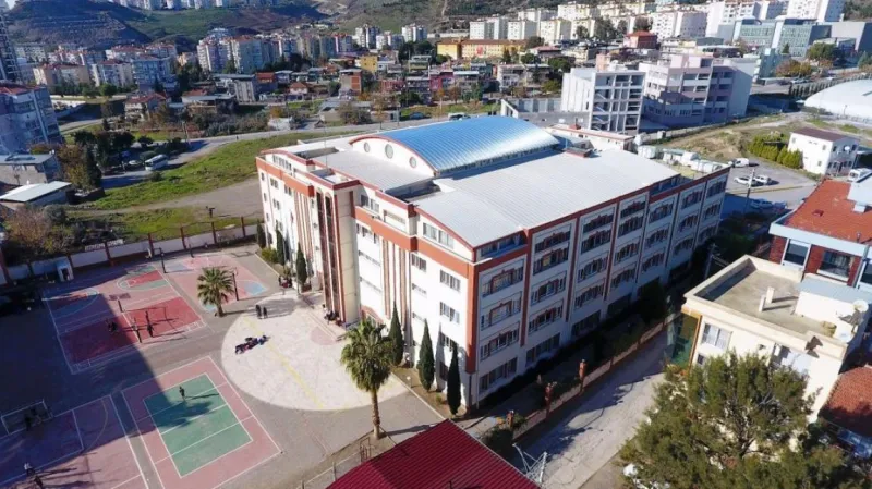 İzmir Şehit Ahmet Oruç Ortaokulu - İzmir Ortaokulları