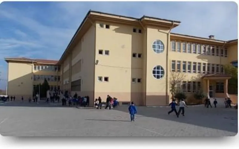 İzmir 75. Yıl Ortaokulu - İzmir Ortaokulları