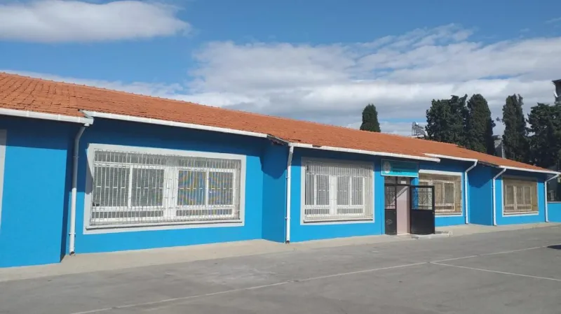 İzmir Kazım Karabekir İmam Hatip Ortaokulu - İzmir Ortaokulları