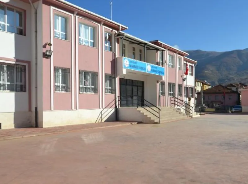 İzmir Hamamköy Ortaokulu - İzmir Ortaokulları