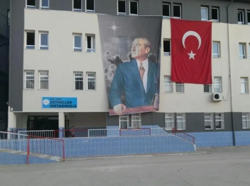 İzmir Çetineller Ortaokulu - İzmir Ortaokulları