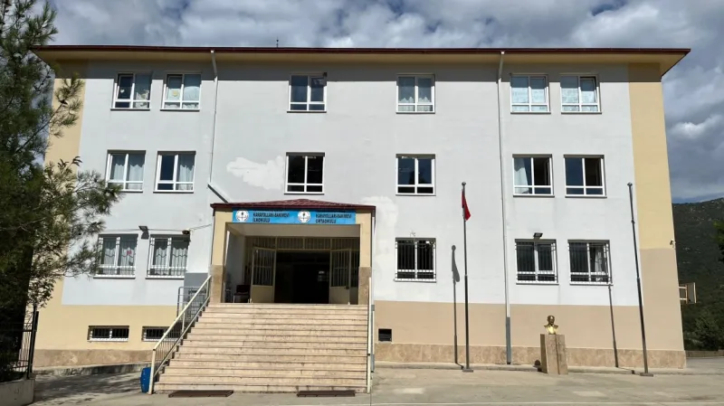 Kahramanmaraş Karayolları Bakımevi Ortaokulu - Kahramanmaraş Ortaokulları