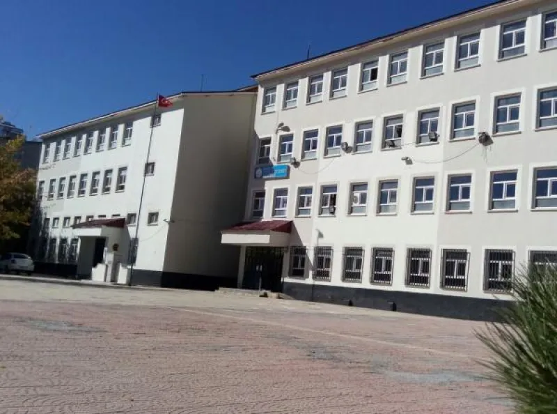 Göksun İmam Hatip Ortaokulu Fotoğrafı