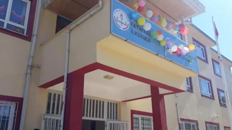 Kahramanmaraş Fatih Bağrıaçık Ortaokulu - Kahramanmaraş Ortaokulları