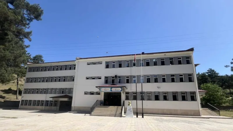 Kahramanmaraş Suçatı Şehit Eyüp Saz Ortaokulu - Kahramanmaraş Ortaokulları