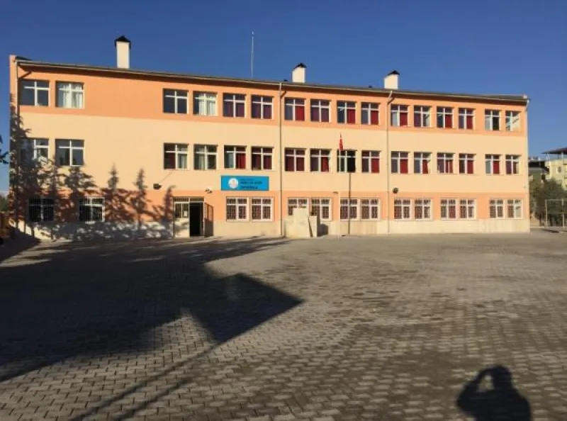 Kahramanmaraş Narlı 26 Ocak Ortaokulu - Kahramanmaraş Ortaokulları