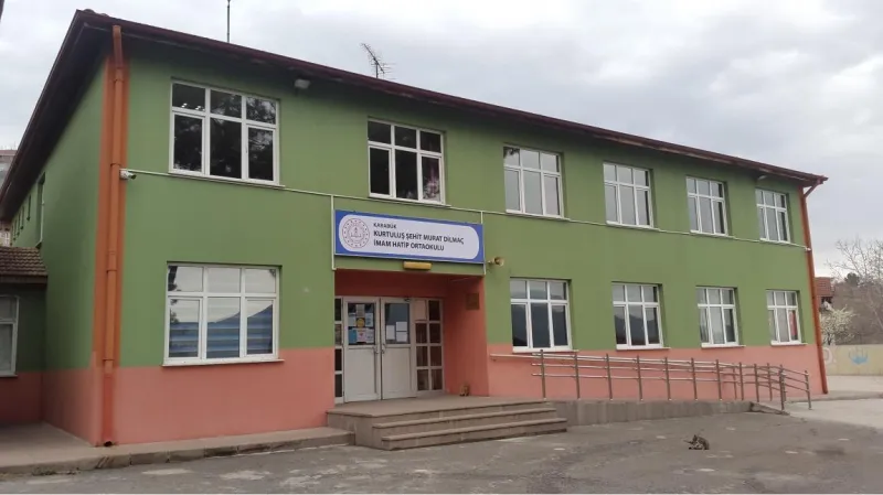 Karabük Kurtuluş Şehit Murat Dilmaç İmam Hatip Ortaokulu - Karabük Ortaokulları