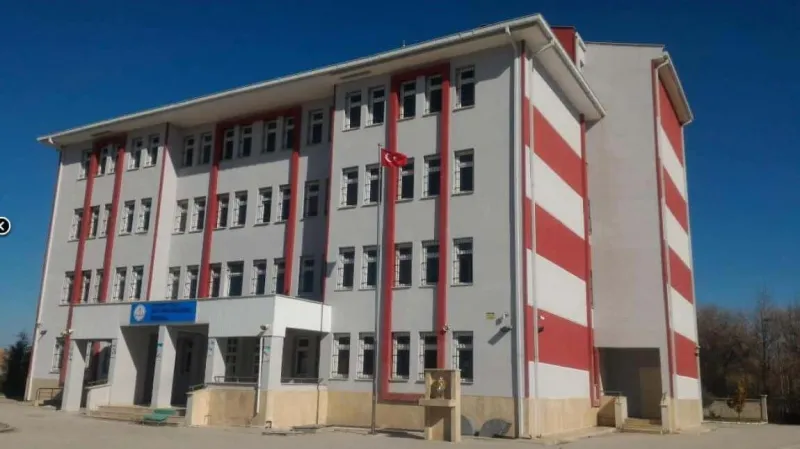 Karaman Çoğlu Şehit İshak Sağlamoğlu Ortaokulu - Karaman Ortaokulları