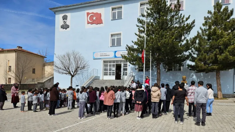 Kayseri Gazi Ortaokulu - Kayseri Ortaokulları