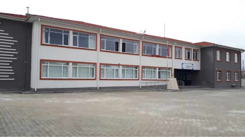 Kayseri Süleyman Tıraş Ortaokulu - Kayseri Ortaokulları