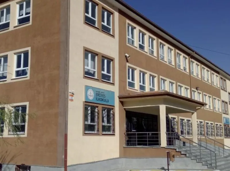 Kayseri Develi Şehit Osman Özsoy Ortaokulu - Kayseri Ortaokulları