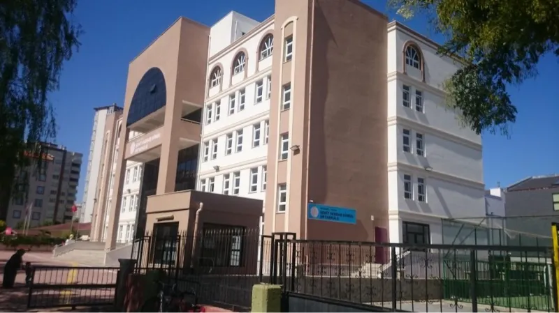 Kayseri Şehit Serdar Gümüş Ortaokulu - Kayseri Ortaokulları