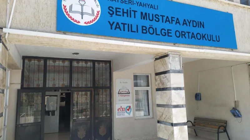 Kayseri Yahyalı Şehit Mustafa Aydın İmam Hatip Ortaokulu - Kayseri Ortaokulları