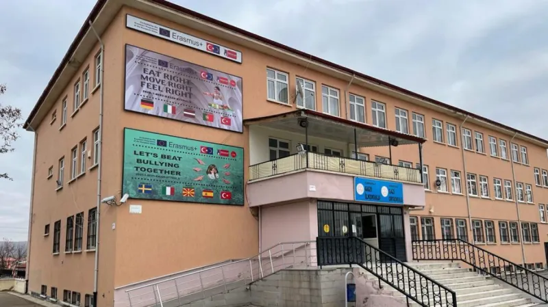 Kırıkkale Gazi Ortaokulu - Kırıkkale Ortaokulları