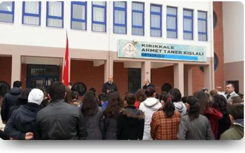 Kırıkkale Ahmet Taner Kışlalı Ortaokulu - Kırıkkale Ortaokulları