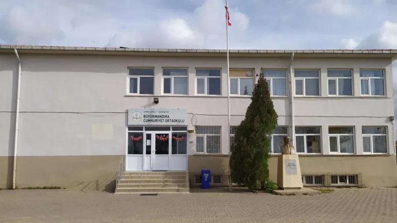 Kırklareli Büyük Mandıra Cumhuriyet Ortaokulu - Kırklareli Ortaokulları