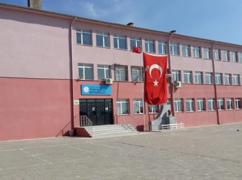 Fehmi Mutlu Ortaokulu Fotoğrafı