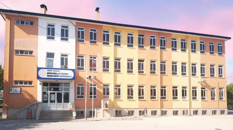 Konya Müslüme Ali Yaman İmam Hatip Ortaokulu - Konya Ortaokulları