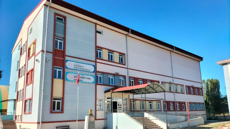 Kütahya Güney Ortaokulu - Kütahya Ortaokulları