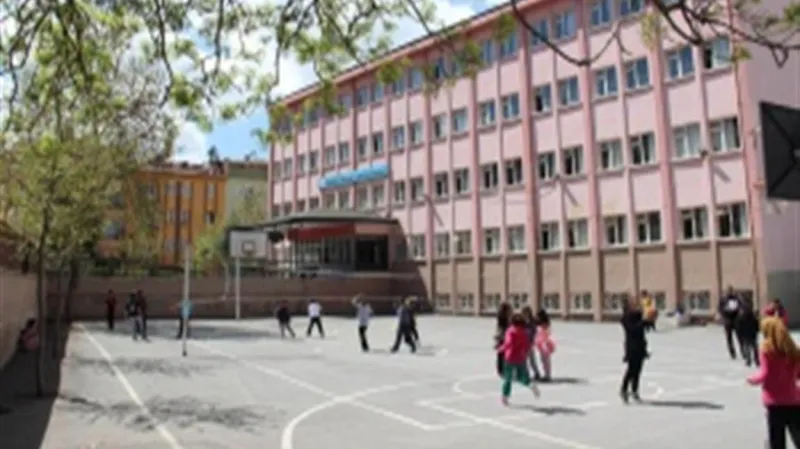 Malatya Rahmi Akıncı İmam Hatip Ortaokulu - Malatya Ortaokulları