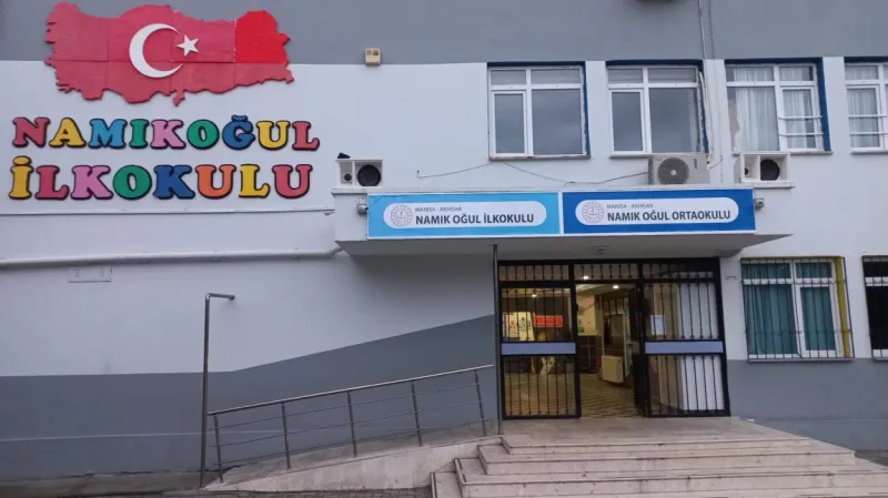 Manisa Namık Oğul Ortaokulu - Manisa Ortaokulları