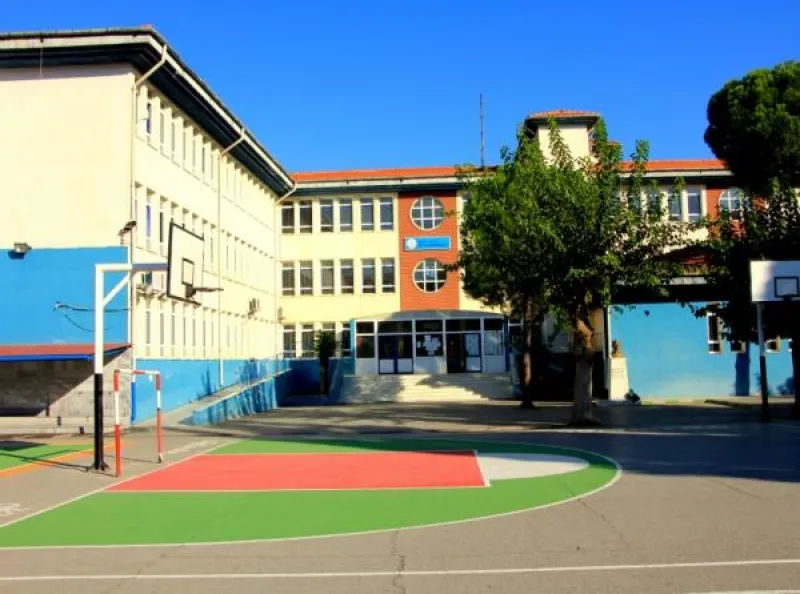 Manisa 50.Yıl Ortaokulu - Manisa Ortaokulları