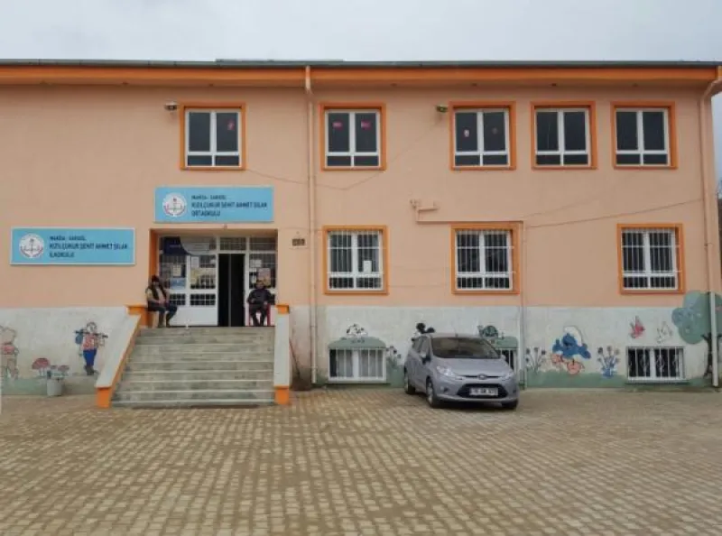 Manisa Kızılçukur Şehit Ahmet Şılak Ortaokulu - Manisa Ortaokulları