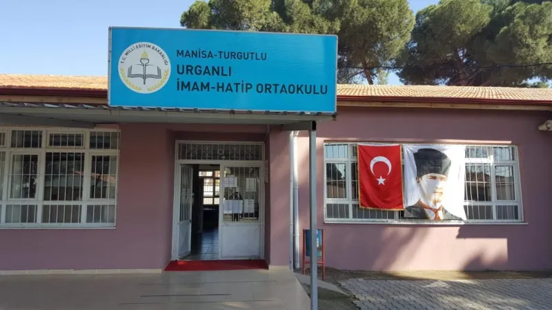 Manisa Urganlı İmam Hatip Ortaokulu - Manisa Ortaokulları