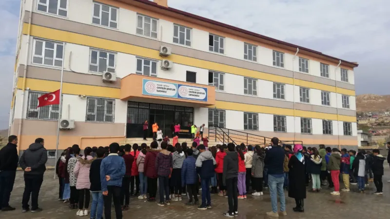 Mardin Cevizlik Şehitler  Ortaokulu - Mardin Ortaokulları