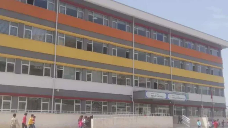 Mardin Adalet Ortaokulu - Mardin Ortaokulları