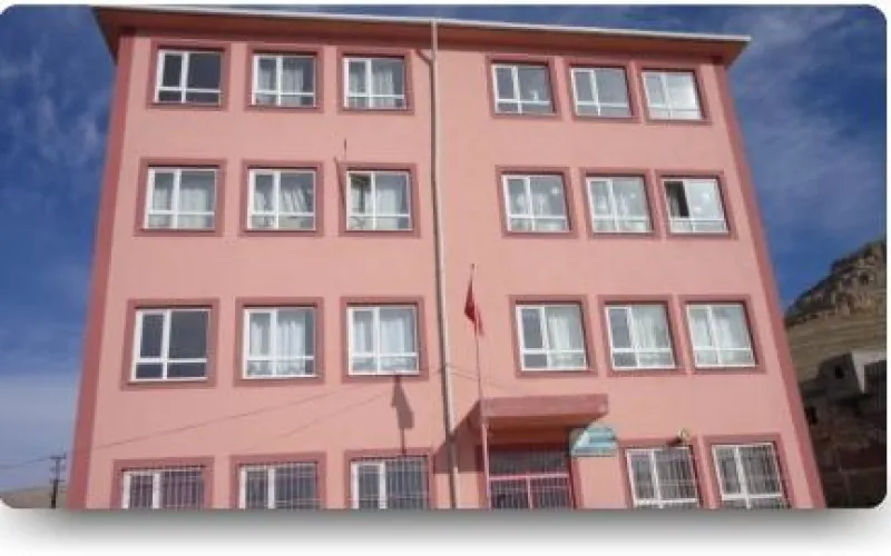 Mardin Atatürk Ortaokulu - Mardin Ortaokulları