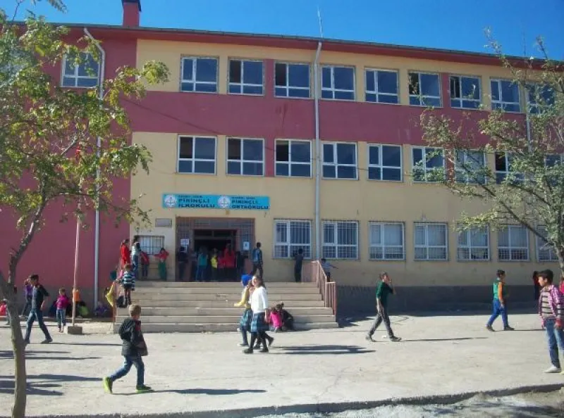 Mardin Pirinçli İmam Hatip Ortaokulu - Mardin Ortaokulları