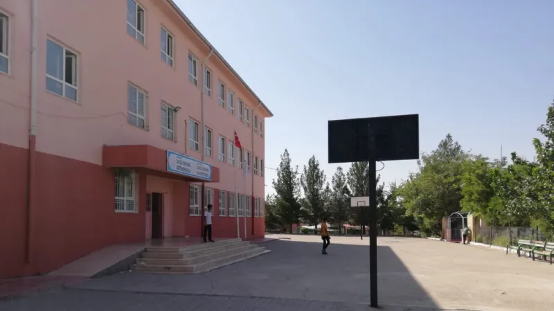 Mardin Çavuşlu Yunus Emre İmam Hatip Ortaokulu - Mardin Ortaokulları