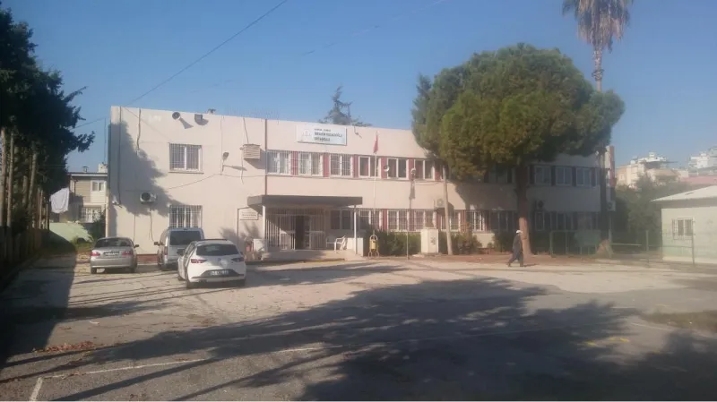 İbrahim Kozacıoğlu Ortaokulu Fotoğrafı