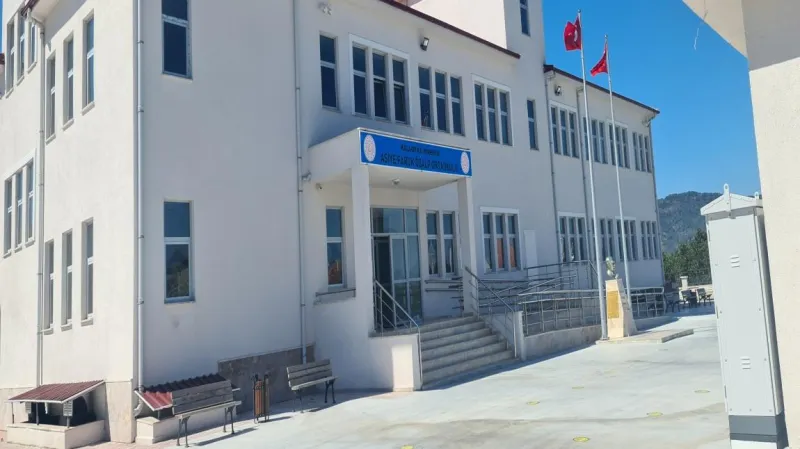 Muğla Dikmekavak Asiye Faruk Özalp Ortaokulu - Muğla Ortaokulları