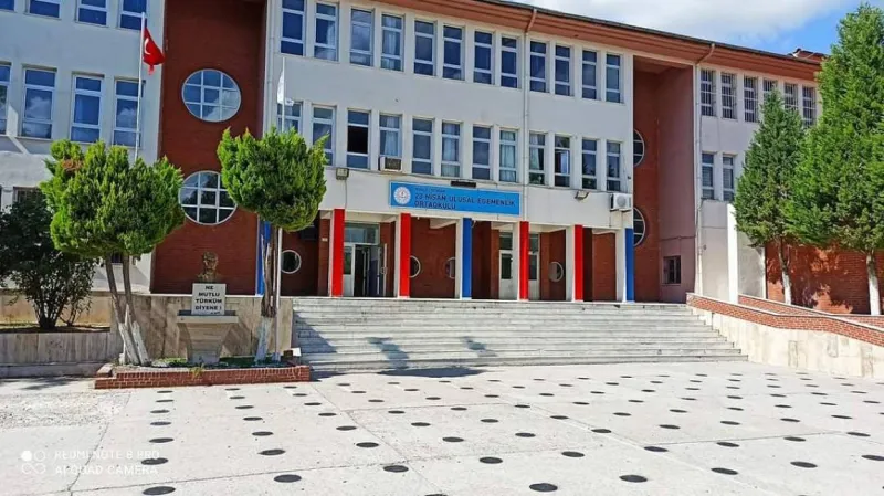 Muğla 23 Nisan Ulusal Egemenlik Ortaokulu - Muğla Ortaokulları