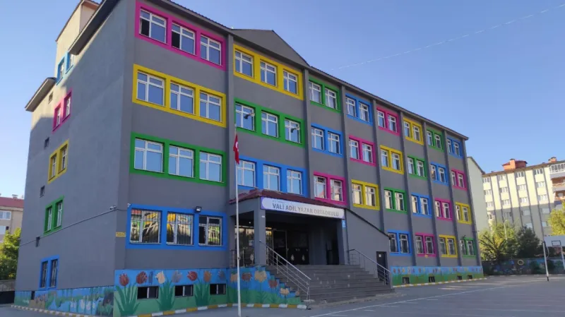 Muş Vali Adil Yazar Ortaokulu - Muş Ortaokulları