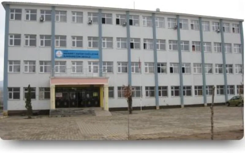 Muş Mehmet Zafer Çağlayan Ortaokulu - Muş Ortaokulları