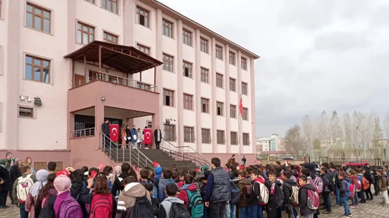 Muş Güzeltepe İmam Hatip Ortaokulu - Muş Ortaokulları