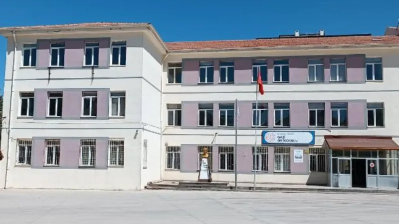 Gazi Ortaokulu Fotoğrafı