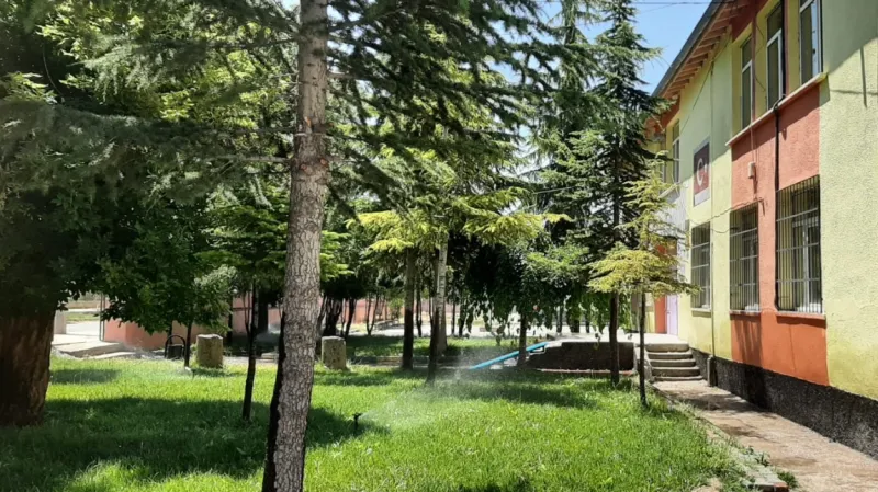 Niğde Kızılca Atatürk Ortaokulu - Niğde Ortaokulları