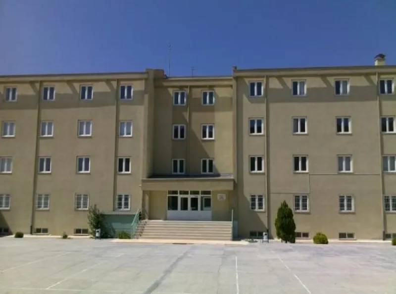 Niğde Şehit Fehmi Altundaş Yatılı Bölge Ortaokulu - Niğde Ortaokulları