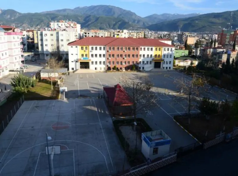 Osmaniye Şehit Yasemin Tekin Ortaokulu - Osmaniye Ortaokulları