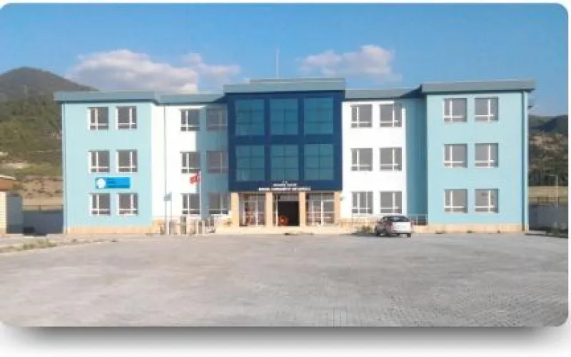 Noksel Cumhuriyet Ortaokulu Fotoğrafı