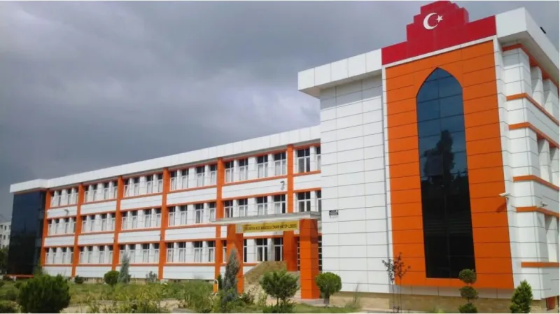 Osmaniye Şehit Mücahid Soydemir İmam Hatip Ortaokulu - Osmaniye Ortaokulları