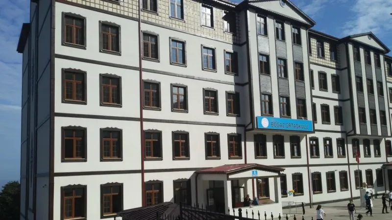 Rize Boğaz Ortaokulu - Rize Ortaokulları