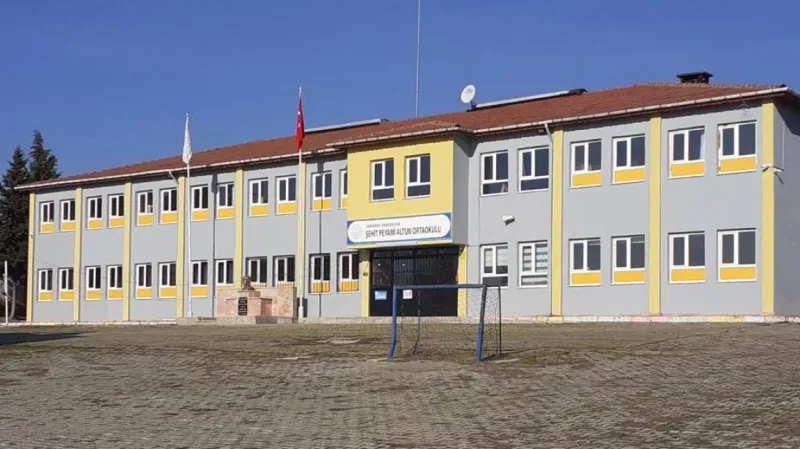Sakarya Şehit Peyami Altun Ortaokulu - Sakarya Ortaokulları