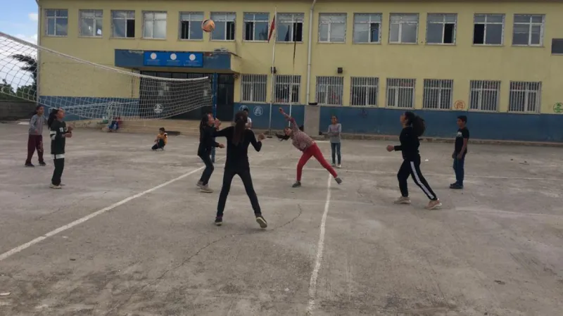 Şanlıurfa Dutluk İmam Hatip Ortaokulu - Şanlıurfa Ortaokulları